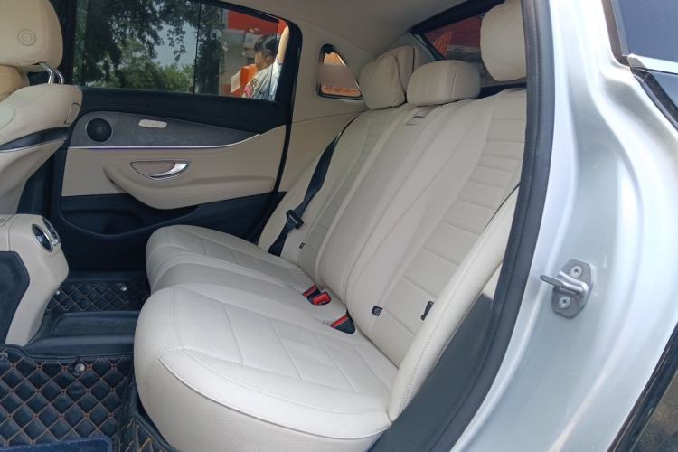 Used Mercedes-Benz E-Class 2017 E 300 L Sport Luxury Edition Left Rear Seat