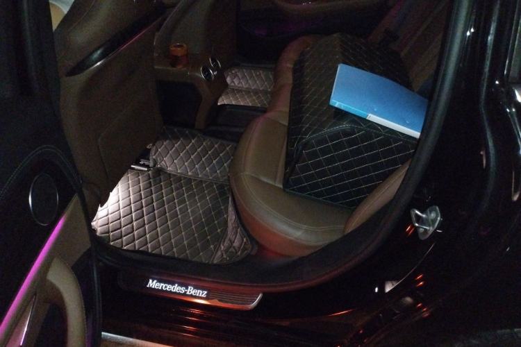 Used Mercedes-Benz E-Class 2017 E 200 L 4MATIC Left Rear Seat