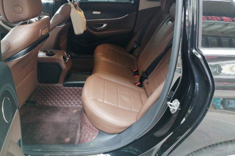 Used Mercedes-Benz E-Class 2017 E 300 L Sport Luxury Edition Left Rear Seat