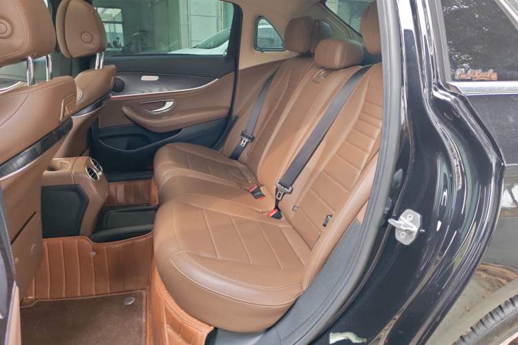 Used Mercedes-Benz E-Class 2017 E 300 L Sport Luxury Edition Left Rear Seat