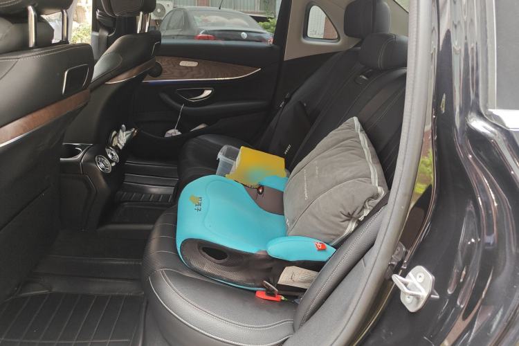 Used Mercedes-Benz E-Class 2017 E 200 L 4MATIC Left Rear Seat