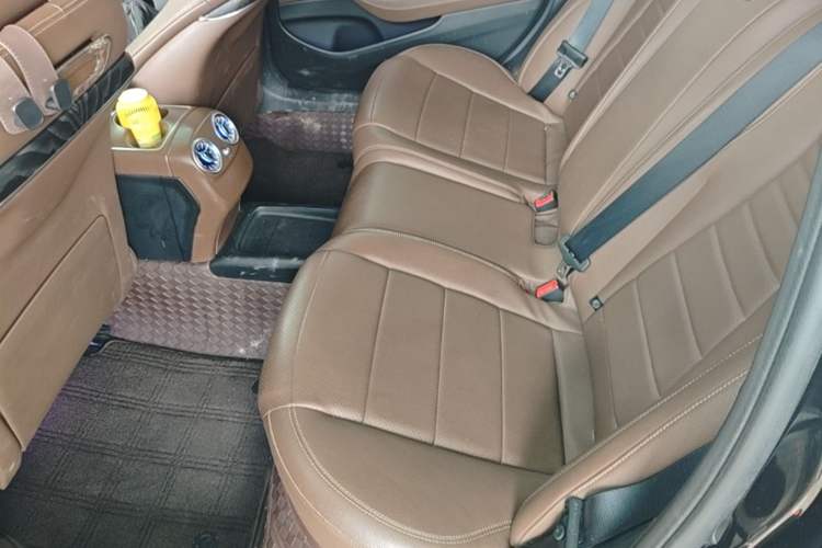 Used Mercedes-Benz E-Class 2017 E 200 L Sport 4MATIC Left Rear Seat