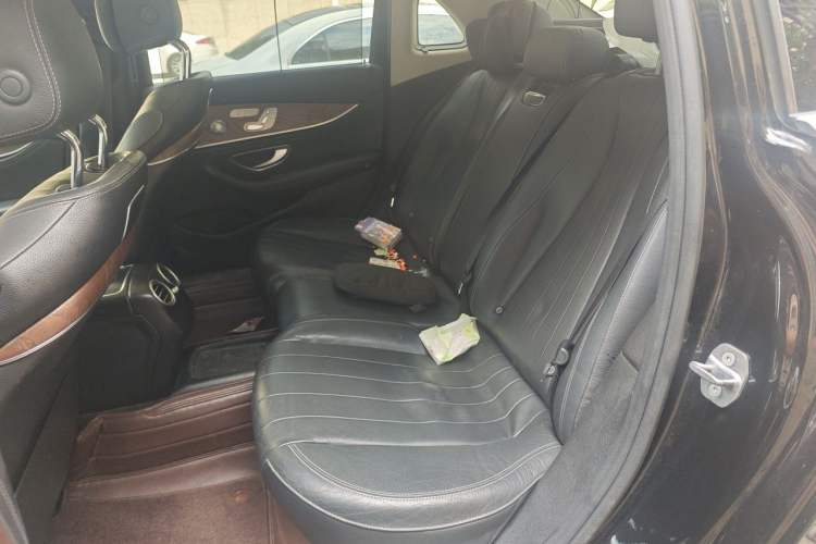 Used Mercedes-Benz E-Class 2017 E 320 L 4MATIC Left Rear Seat