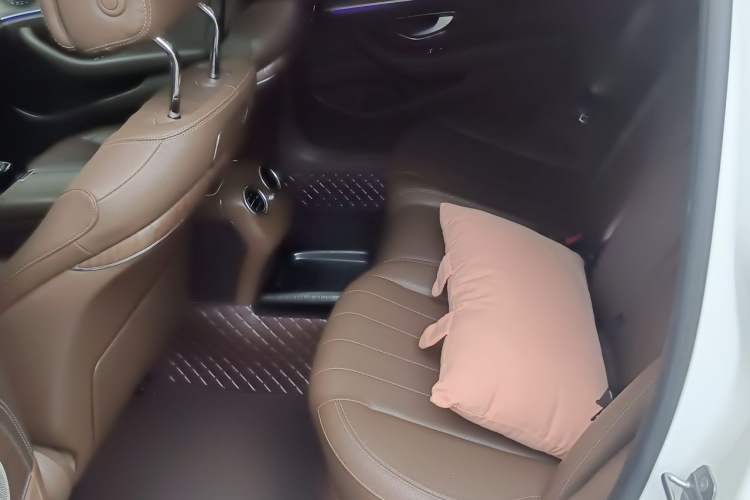 Used Mercedes-Benz E-Class 2017 E 300 L Luxury Model Left Rear Seat