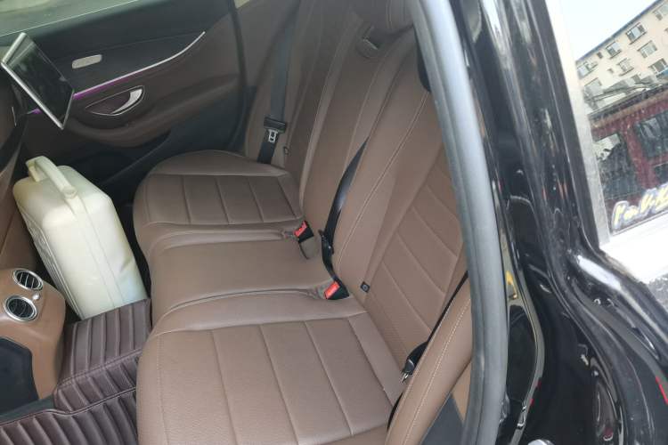 Used Mercedes-Benz E-Class 2017 E 200 L Sport 4MATIC Left Rear Seat