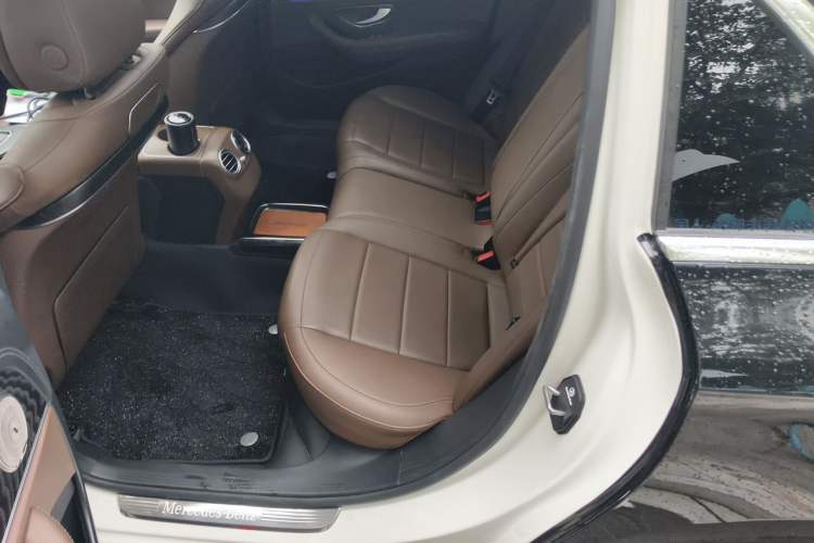 Used Mercedes-Benz E-Class 2017 E 300 L Sport Luxury Edition Left Rear Seat