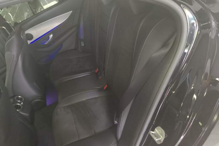 Used Mercedes-Benz E-Class 2017 E 300 Sport Edition Left Rear Seat