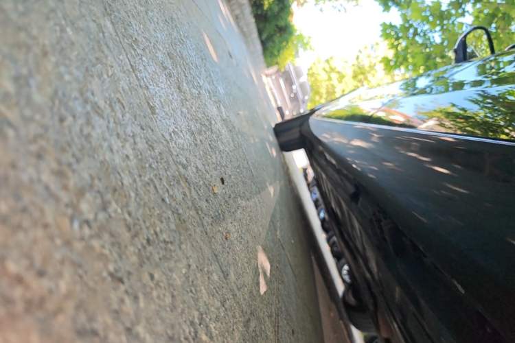 Used Mercedes-Benz E-Class 2017 E 300 L Luxury Model Left Side Sill