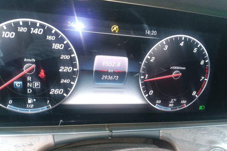 Used Mercedes-Benz E-Class 2017 E 200 L 4MATIC Odometer Close Up