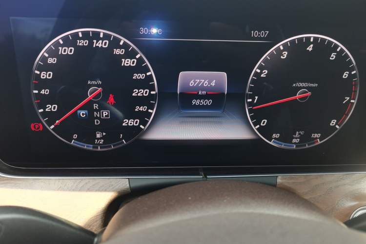 Used Mercedes-Benz E-Class 2017 E 200 L 4MATIC Odometer Close Up