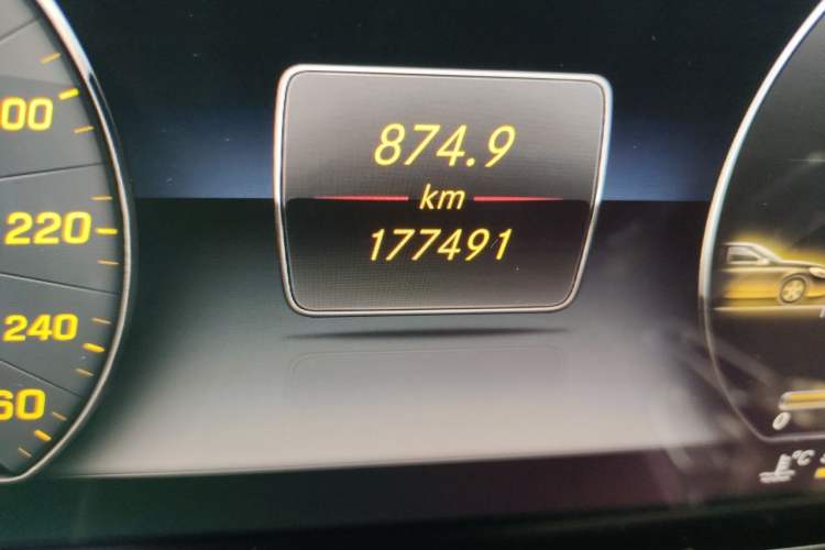 Used Mercedes-Benz E-Class 2017 E 300 L Luxury Model Odometer Close Up