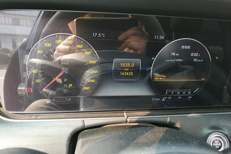 Used Mercedes-Benz E-Class 2017 E 300 L Sporty and Stylish Model Odometer Close Up