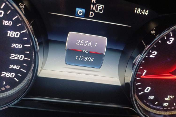 Used Mercedes-Benz E-Class 2017 E 200 Sport 4MATIC Odometer Close Up