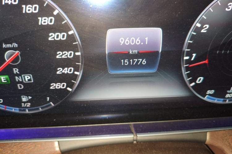 Used Mercedes-Benz E-Class 2017 E 300 L Luxury Model Odometer Close Up