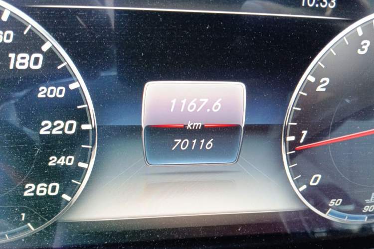 Used Mercedes-Benz E-Class 2017 E 300 L Sport Luxury Edition Odometer Close Up