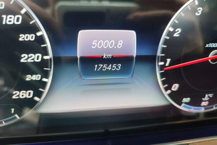 Used Mercedes-Benz E-Class 2017 E 300 L Luxury Model Odometer Close Up