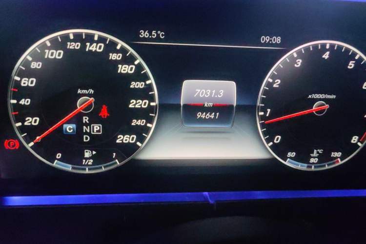 Used Mercedes-Benz E-Class 2017 E 320 L Sport 4MATIC Odometer Close Up
