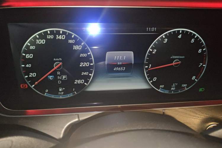 Used Mercedes-Benz E-Class 2017 E 300 L Sport Luxury Edition Odometer Close Up