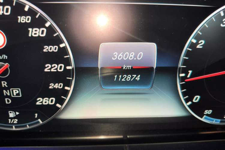 Used Mercedes-Benz E-Class 2017 E 300 L Sport Luxury Edition Odometer Close Up