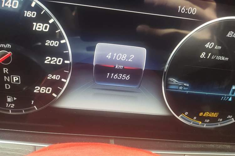Used Mercedes-Benz E-Class 2017 E 300 L Sport Luxury Edition Odometer Close Up