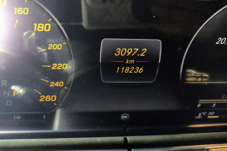 Used Mercedes-Benz E-Class 2017 E 320 L Sport 4MATIC Odometer Close Up