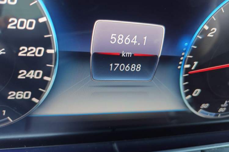 Used Mercedes-Benz E-Class 2017 E 200 Sport Odometer Close Up