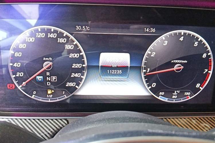 Used Mercedes-Benz E-Class 2017 E 300 L Sport Luxury Edition Odometer Close Up