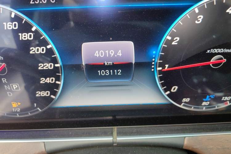 Used Mercedes-Benz E-Class 2017 E 200 L 4MATIC Odometer Close Up