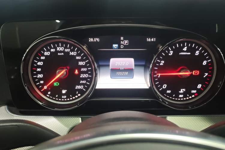 Used Mercedes-Benz E-Class 2017 E 200 Sport Odometer Close Up