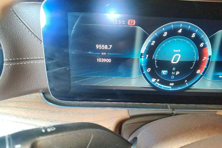 Used Mercedes-Benz E-Class 2017 E 300 L Luxury Model Odometer Close Up