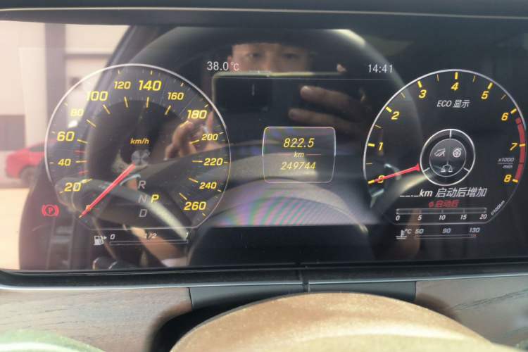 Used Mercedes-Benz E-Class 2017 E 200 L 4MATIC Odometer Close Up