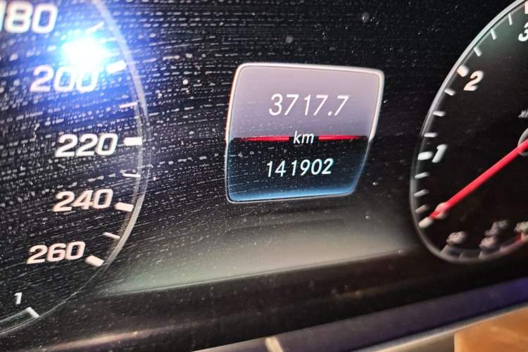Used Mercedes-Benz E-Class 2017 E 300 L Luxury Model Odometer Close Up