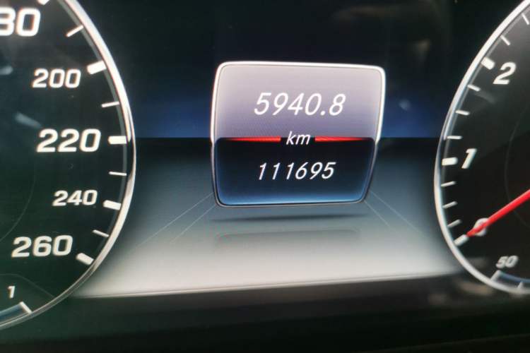 Used Mercedes-Benz E-Class 2017 E 300 L Luxury Model Odometer Close Up