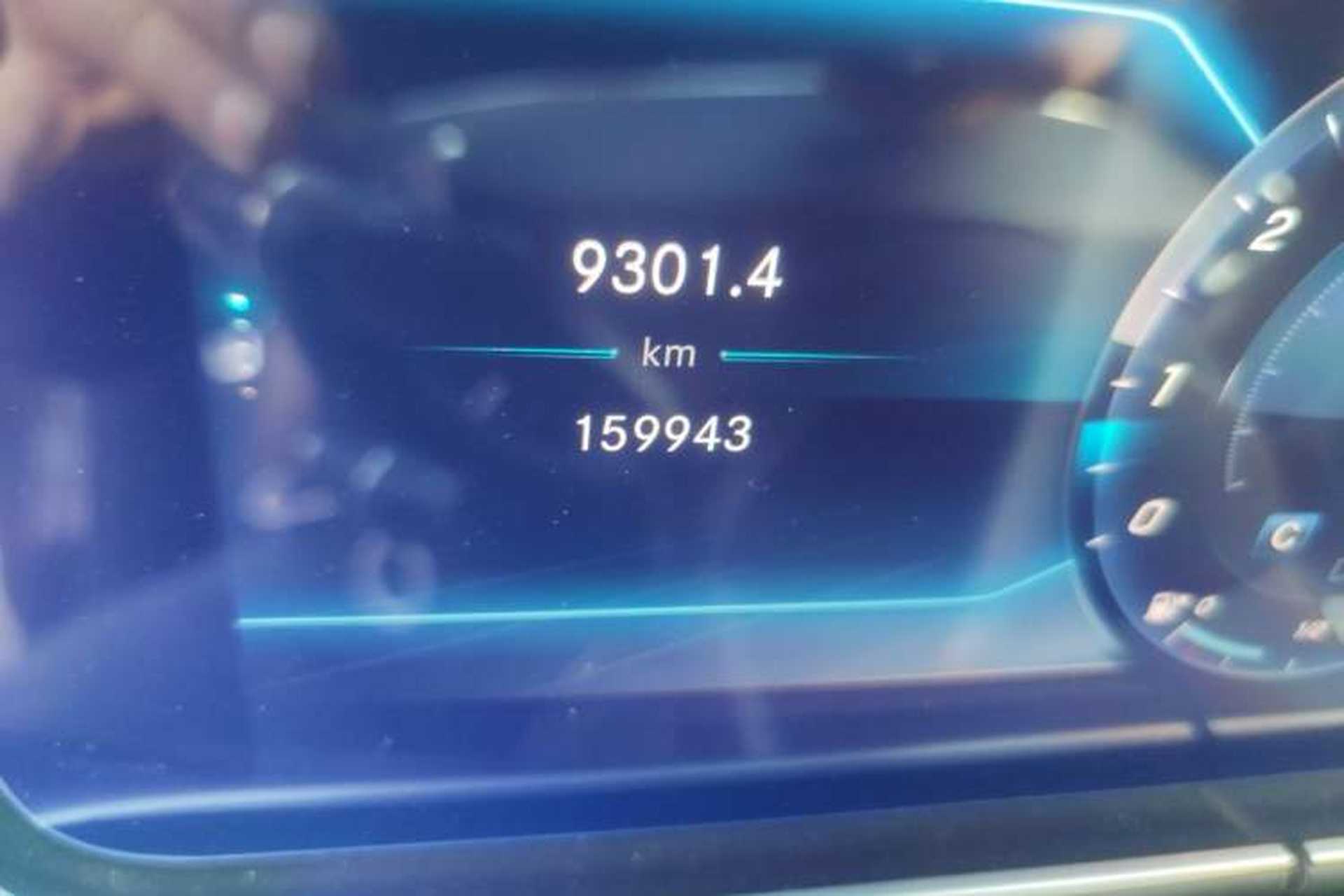 Used Mercedes-Benz E-Class 2017 E 300 L Sport Luxury Edition Odometer Close Up