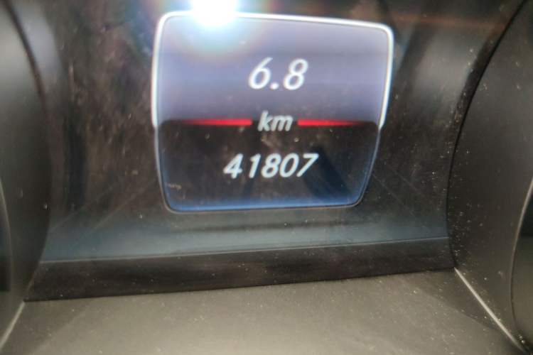 Used Mercedes-Benz E-Class 2017 E 300 Coupe Odometer Close Up
