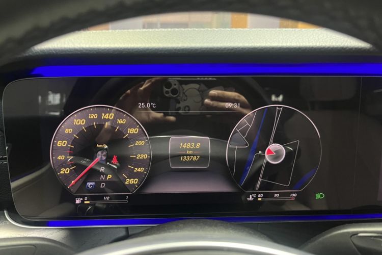 Used Mercedes-Benz E-Class 2017 E 300 L Sport Luxury Edition Odometer Close Up
