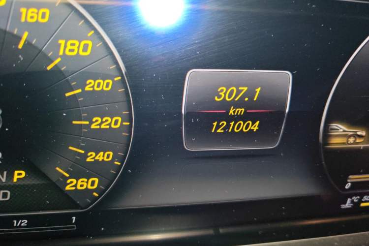 Used Mercedes-Benz E-Class 2017 E 300 L Luxury Model Odometer Close Up