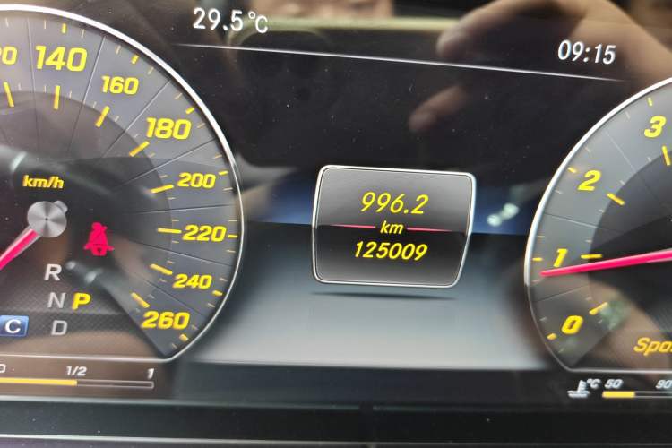 Used Mercedes-Benz E-Class 2017 Facelift E 200 Sport 4MATIC Odometer Close Up
