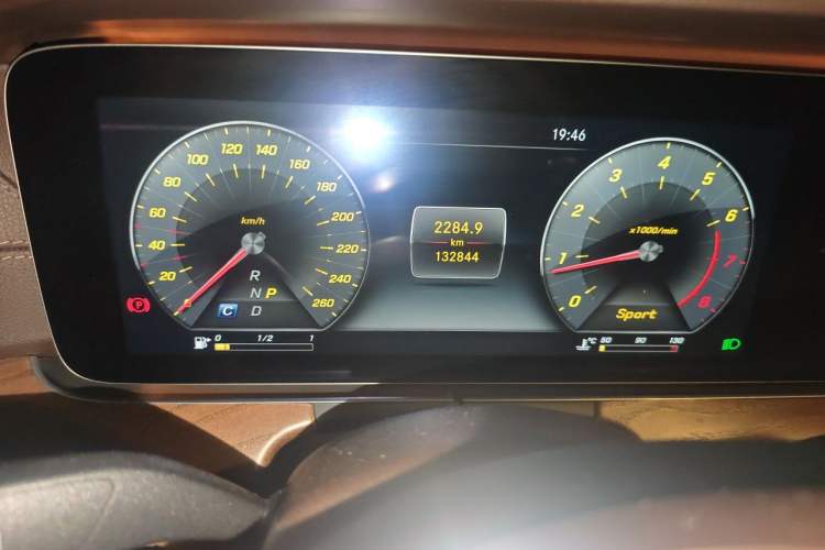 Used Mercedes-Benz E-Class 2017 E 300 L Luxury Model Odometer Close Up