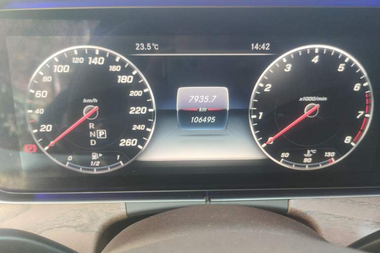 Used Mercedes-Benz E-Class 2017 E 300 L Luxury Model Odometer Close Up
