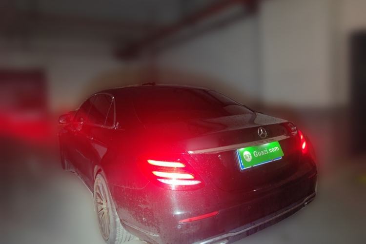 Used Mercedes-Benz E-Class 2017 E 320 L 4MATIC Rear Left 45 Deg