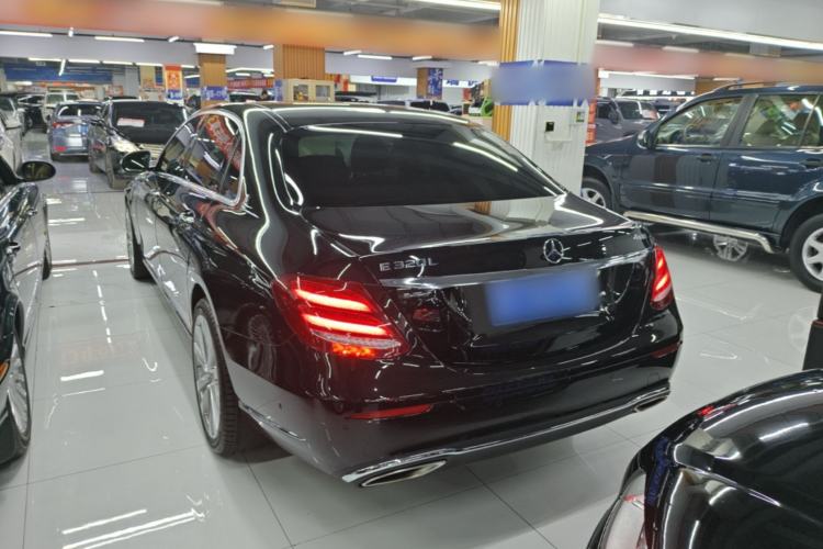 Used Mercedes-Benz E-Class 2017 E 320 L 4MATIC Rear Left 45 Deg
