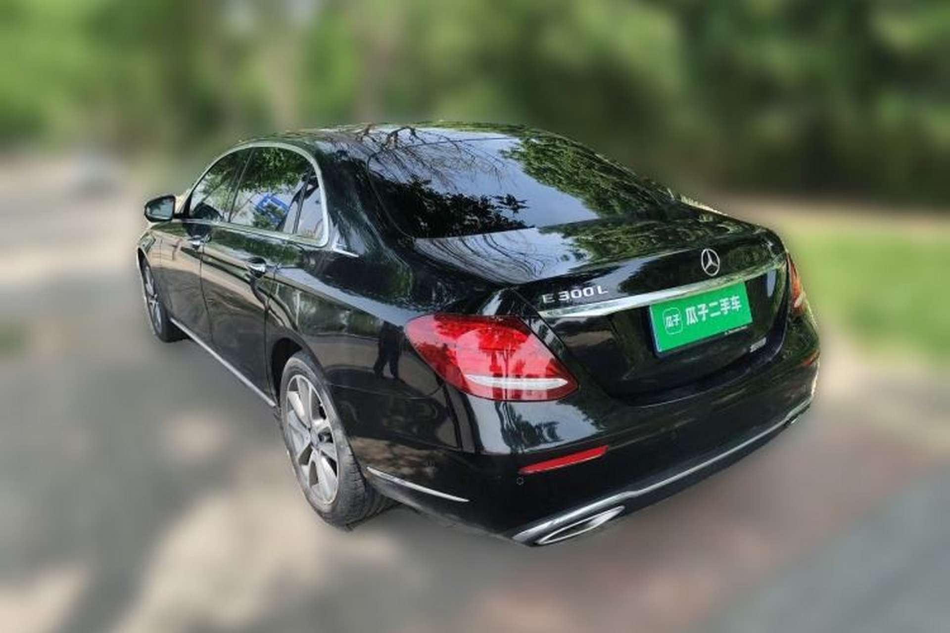 Used Mercedes-Benz E-Class 2017 E 300 L Sporty and Stylish Model Rear Left 45 Deg