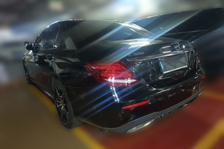 Used Mercedes-Benz E-Class 2017 Restyled E 300 Sport Edition Rear Left 45 Deg