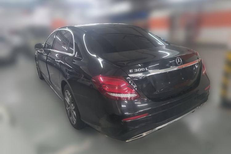 Used Mercedes-Benz E-Class 2017 E 300 L Sporty and Stylish Model Rear Left 45 Deg