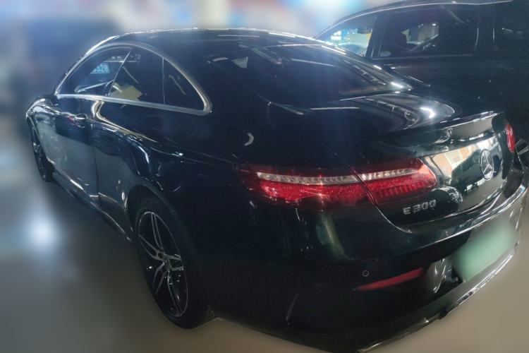 Used Mercedes-Benz E-Class 2017 E 300 Coupe Rear Left 45 Deg