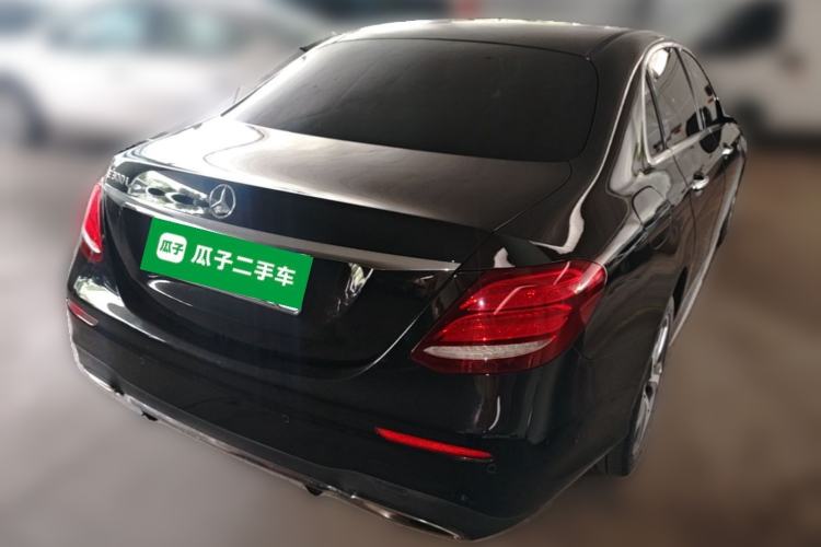 Used Mercedes-Benz E-Class 2017 E 300 L Sporty and Stylish Model Rear Right 45 Deg