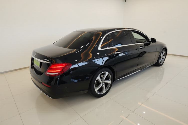 Used Mercedes-Benz E-Class 2017 E 300 L Sport Luxury Edition Rear Right 45 Deg