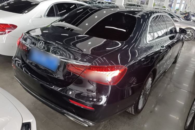 Used Mercedes-Benz E-Class 2017 E 300 L Sport Luxury Edition Rear Right 45 Deg