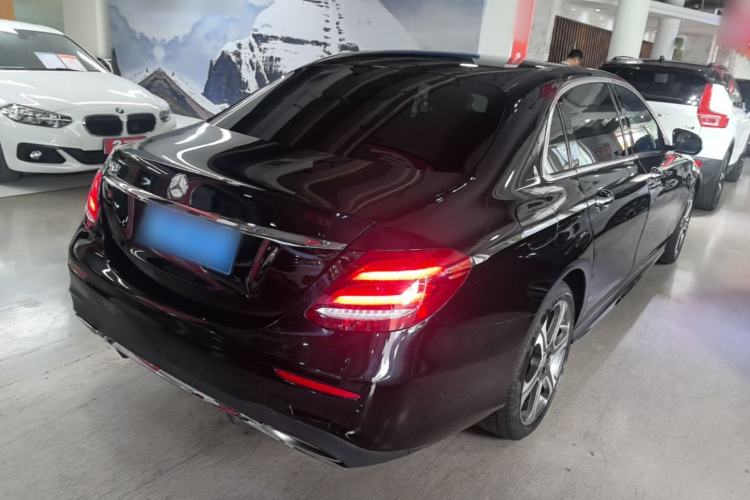 Used Mercedes-Benz E-Class 2017 E 300 L Sporty and Stylish Model Rear Right 45 Deg